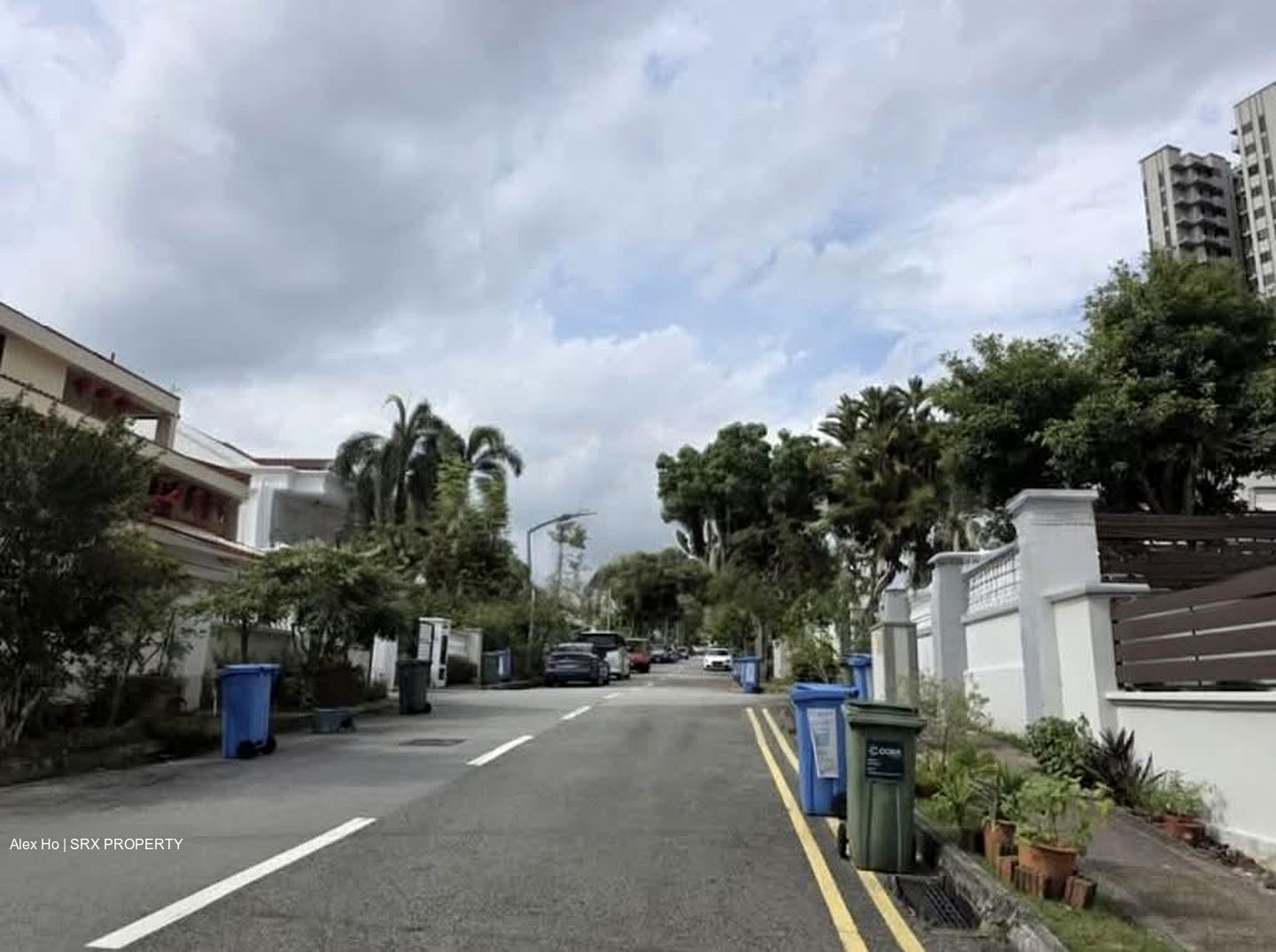 Yio Chu Kang Terrace (D19), Semi-Detached #571758571